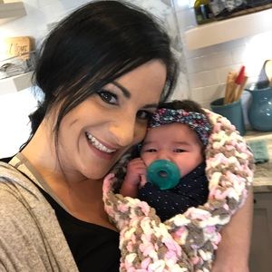 Meet your Posher, Elizabeth